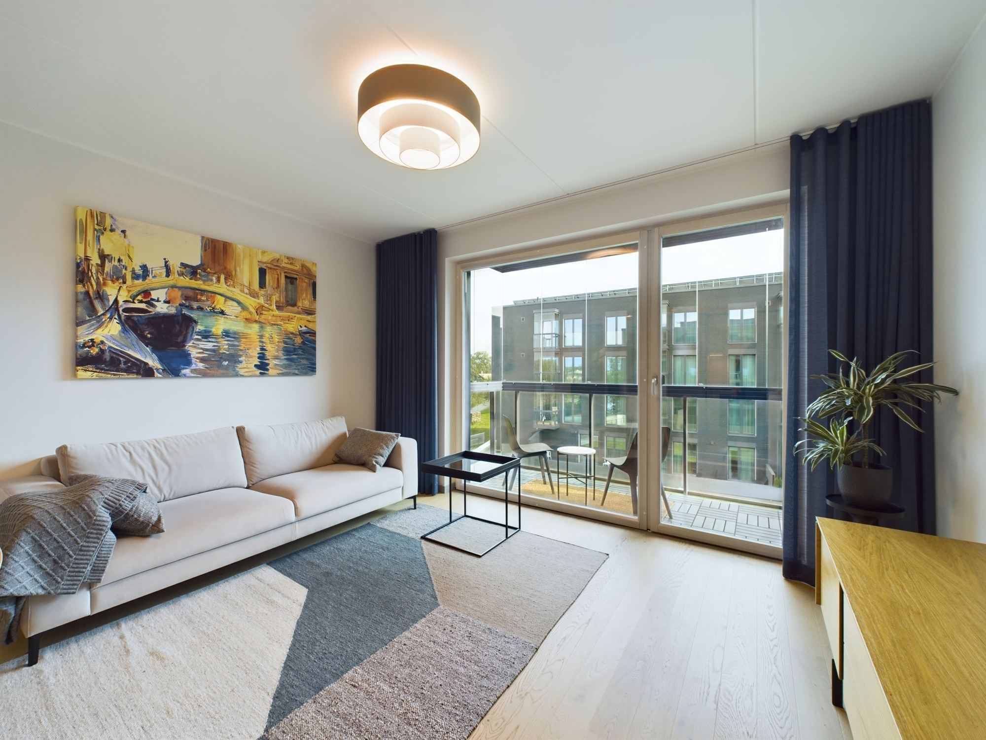 Bright living room with balcony in a Cityrent apartment in Kalaranna, Tallinn